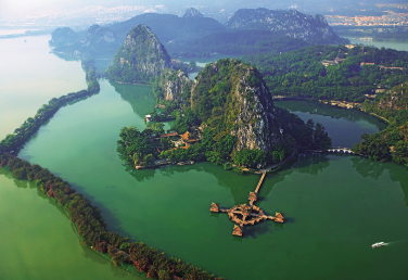 【肇慶2天游】<鼎湖山、白沙龍母廟、古宋城墻、水舞燈光秀>