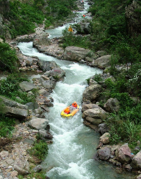 【古龍峽漂流2天】<古龍峽全程漂/云天玻霸+古龍瀑布 沙灘 卡丁車+野戰(zhàn)>