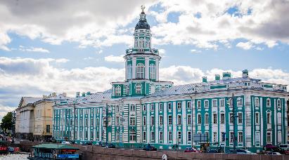 【尊享俄羅斯特色軍事基地9天深圳直飛】<莫斯科紅場地鐵 武裝力量大教堂 克里姆林宮 冬宮廣場 >