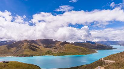 景點：羊卓雍措