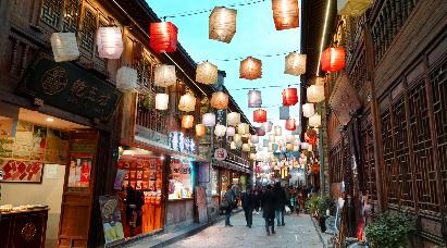 景點(diǎn)：南塘老街