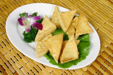 【潮汕溫泉?jiǎng)榆?天】<龍歸寨瀑布 萬佛園 韓文公祠 宋代潮州古城>