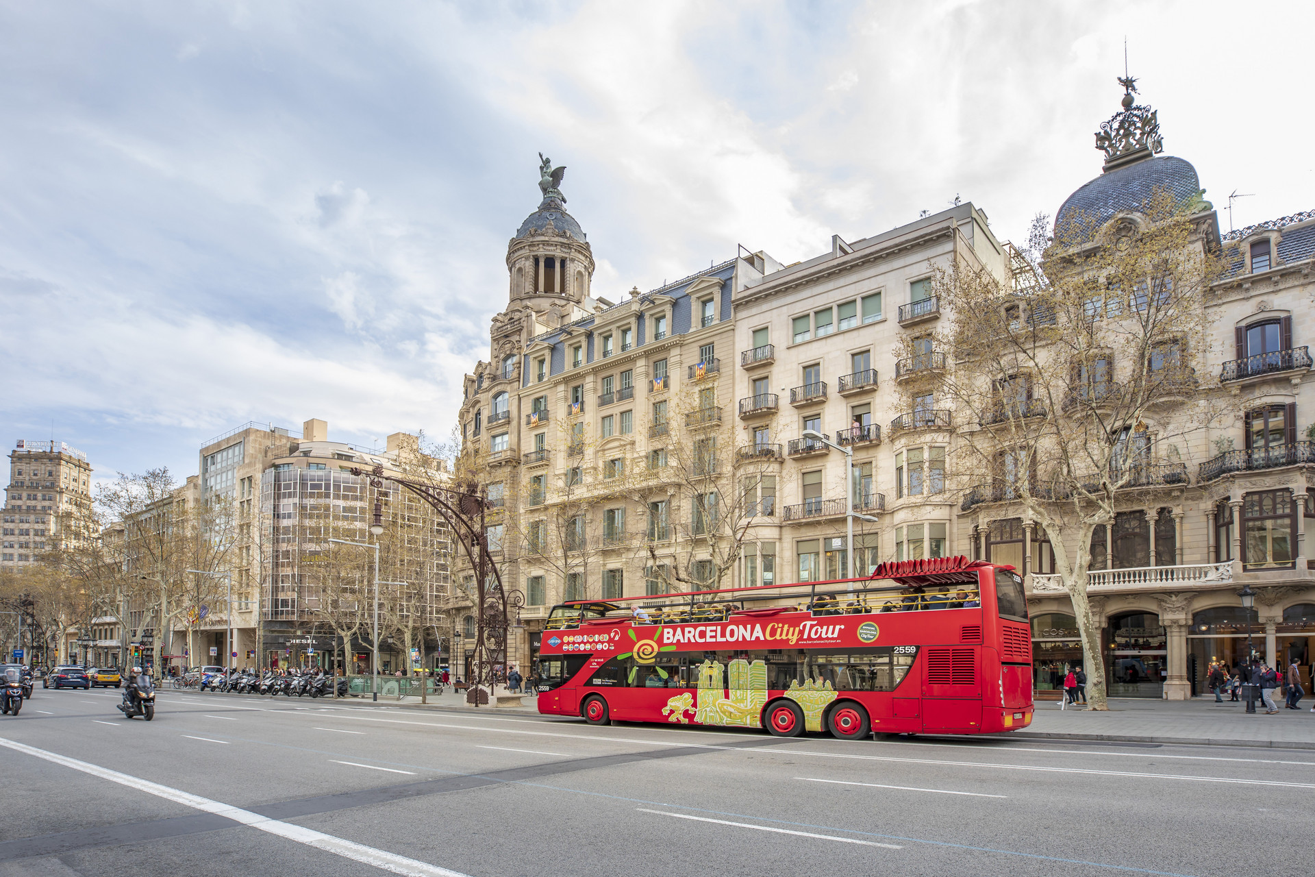 巴塞羅那城市風光封面圖