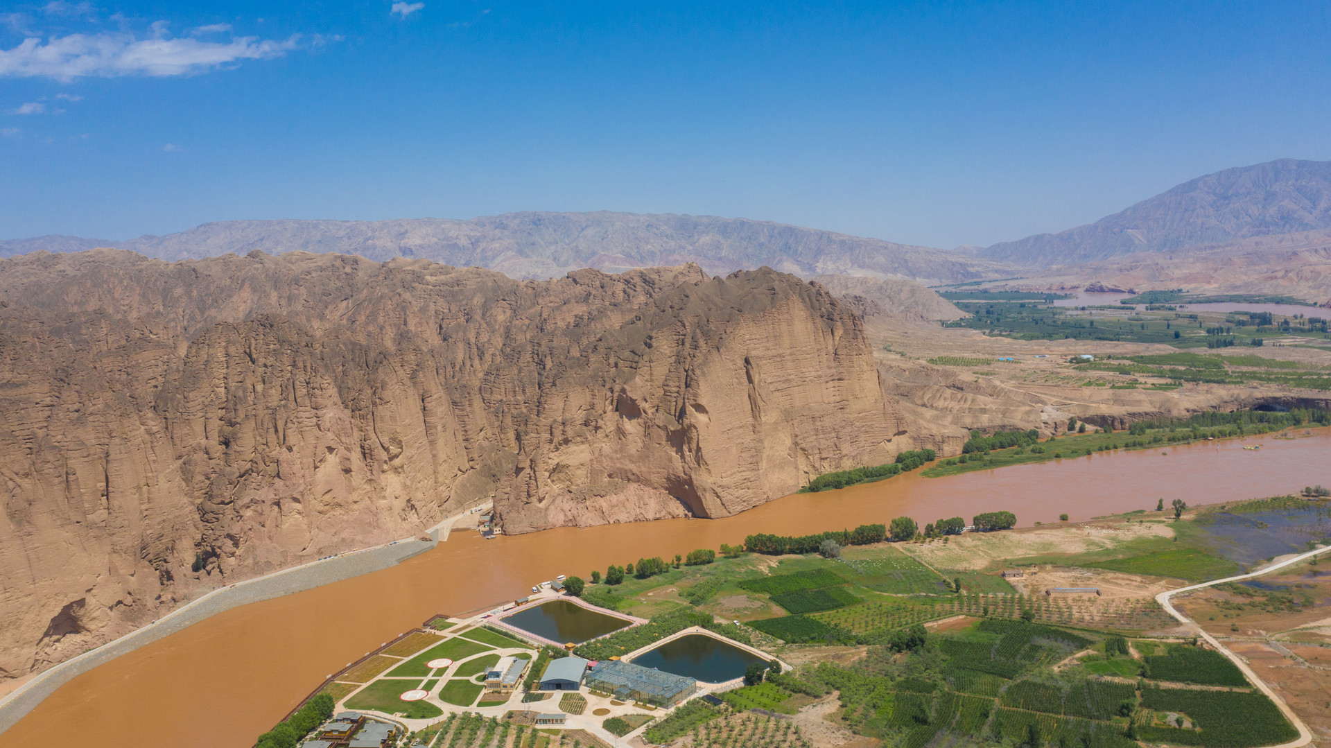 黃河石林風(fēng)光封面圖